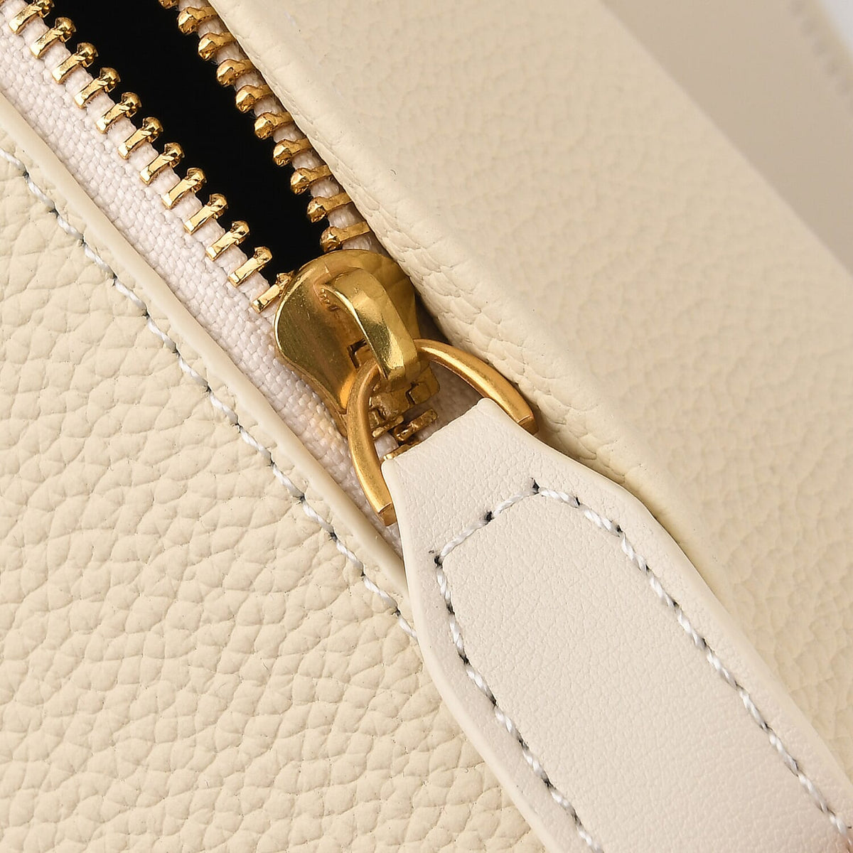 La Marey Crossbody Bag (Size - One Size) - Off White V32636207 6
