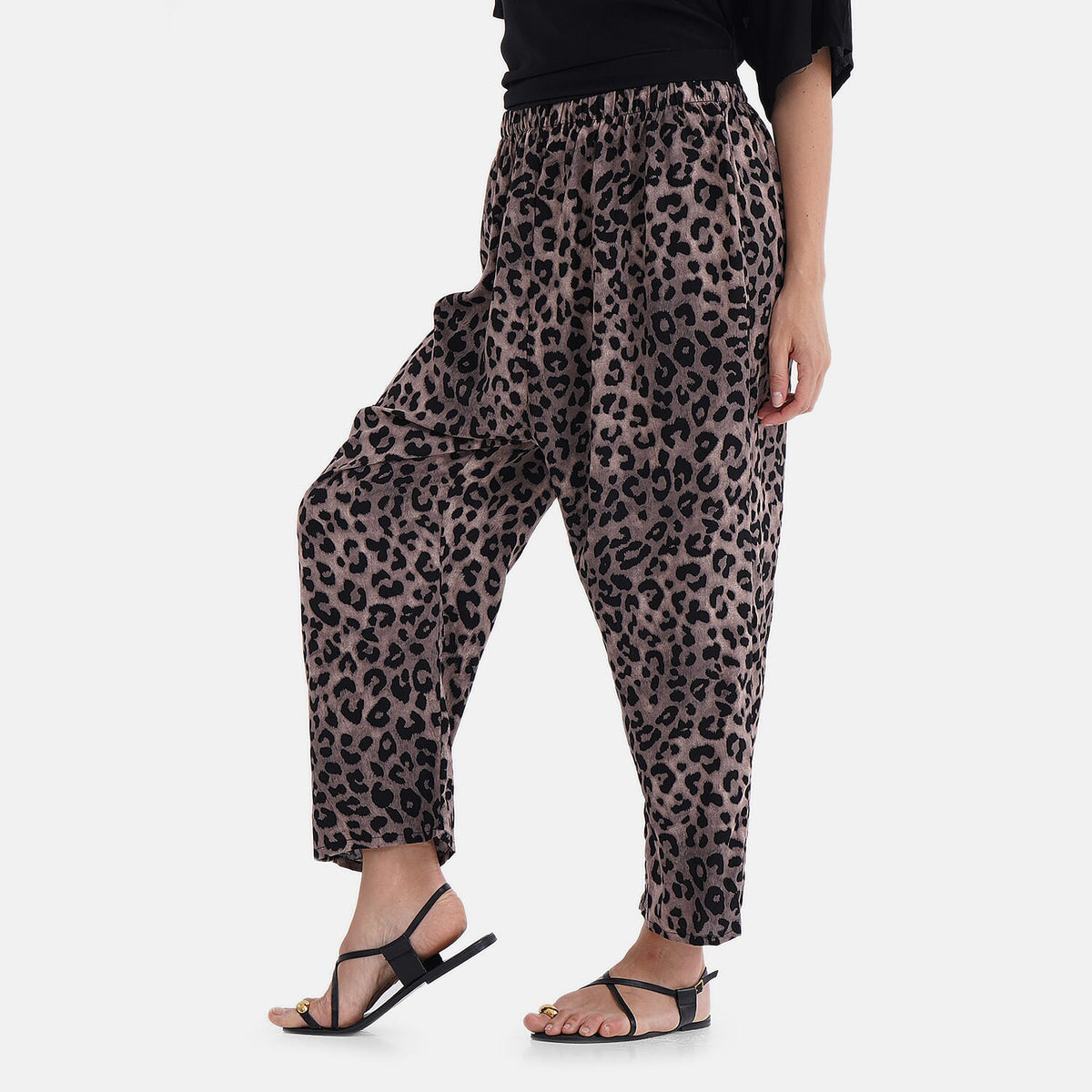 La Marey Leopard Print Loungewear Co-ords Set V32528328 8