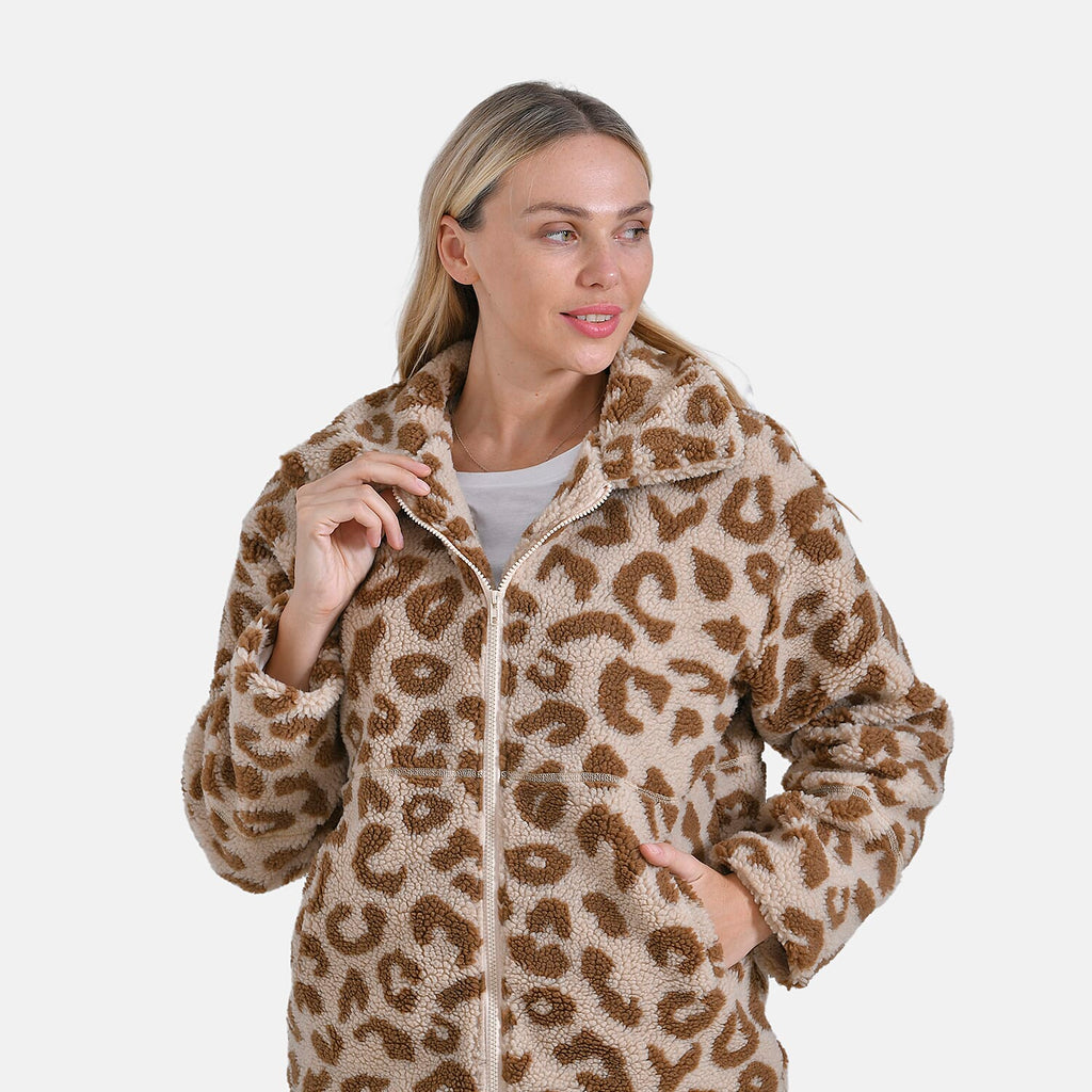 La Marey Leopard Pattern Plush Jacket with Pockets