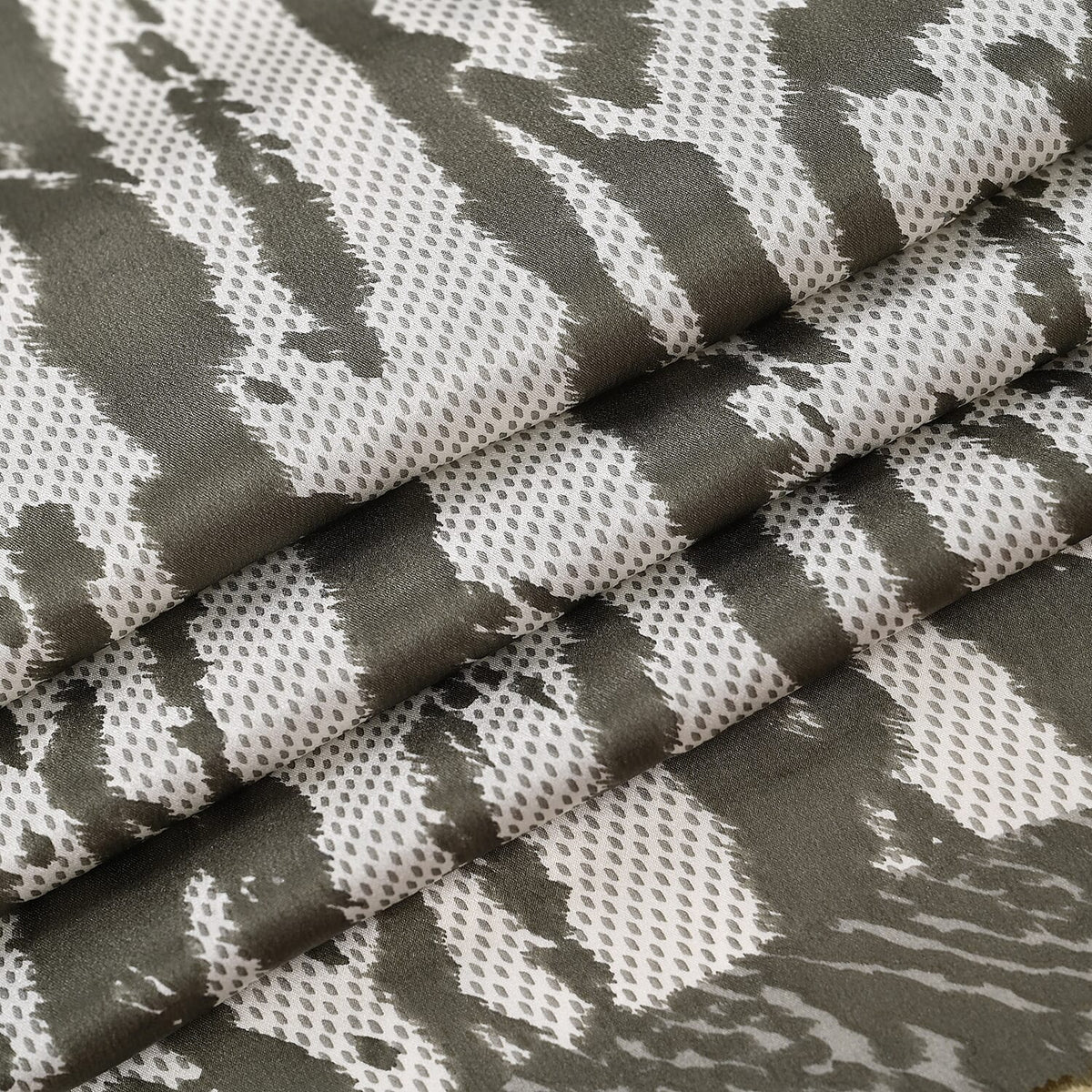 La Marey Pure Mulberry Silk Printed Scarf 7834248 8