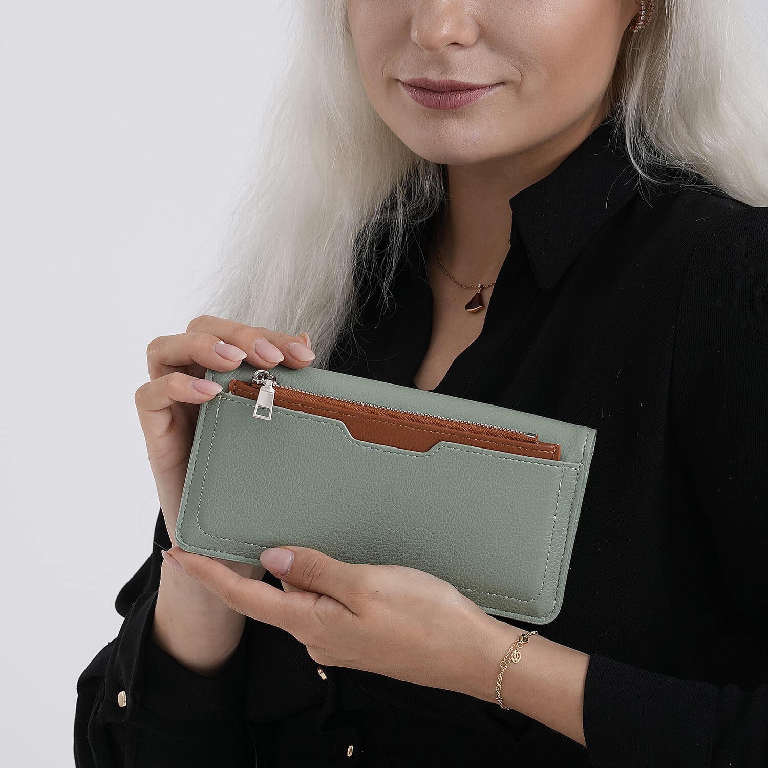La Marey - Set of 2 RFID Blocking Wallet &amp; Card Holder - Green &amp; Tan V32374159 4