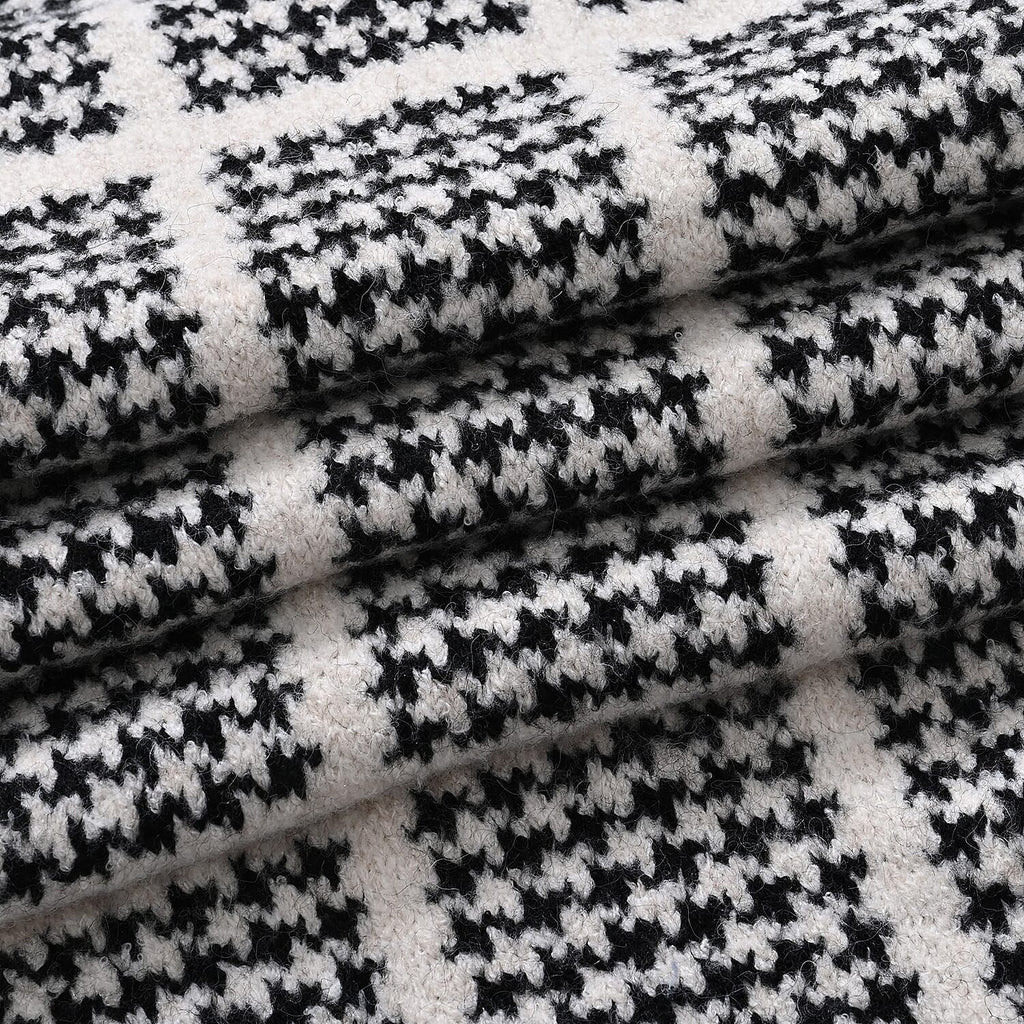 La Marey Super Soft Wool Blend Checkered Scarf with Tassel (180 X 30cm, One Size) - Black