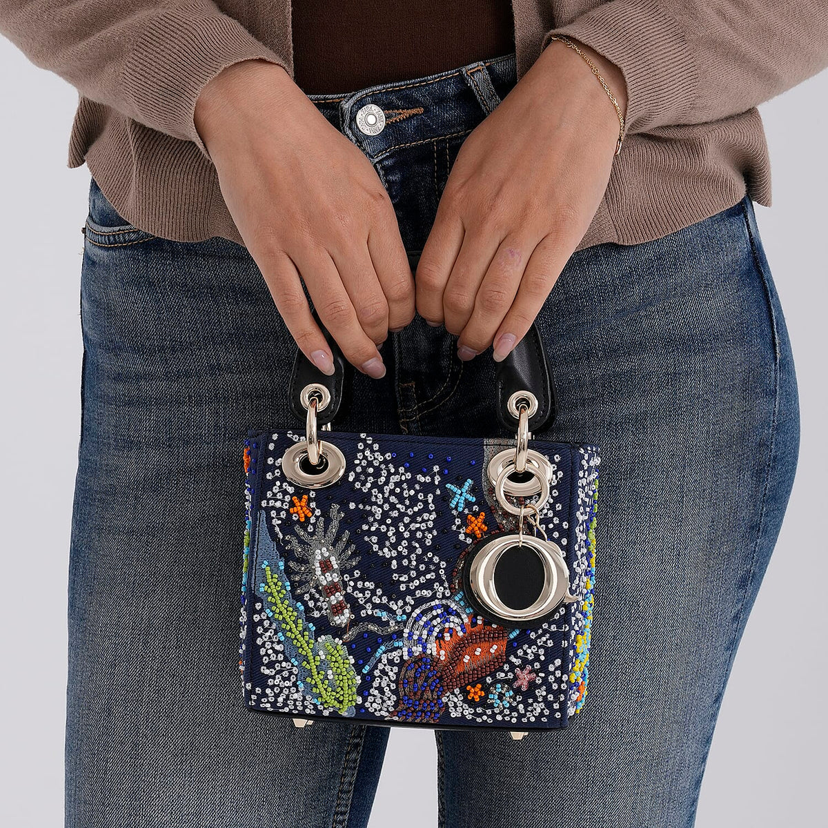 LA MAREY SIGNATURE Genuine Leather Marin Animal Sequins Embroidery Handbag - MultiColour 8430101 4