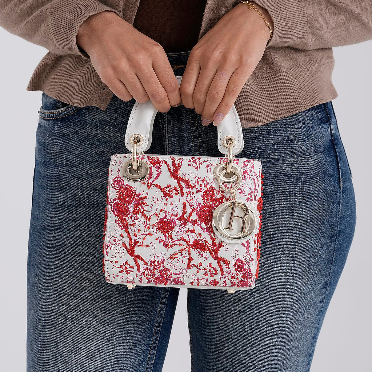LA MAREY SIGNATURE Genuine Leather Plum Blossom Sequins Embroidery Handbag - Red &amp; White 8430099 4