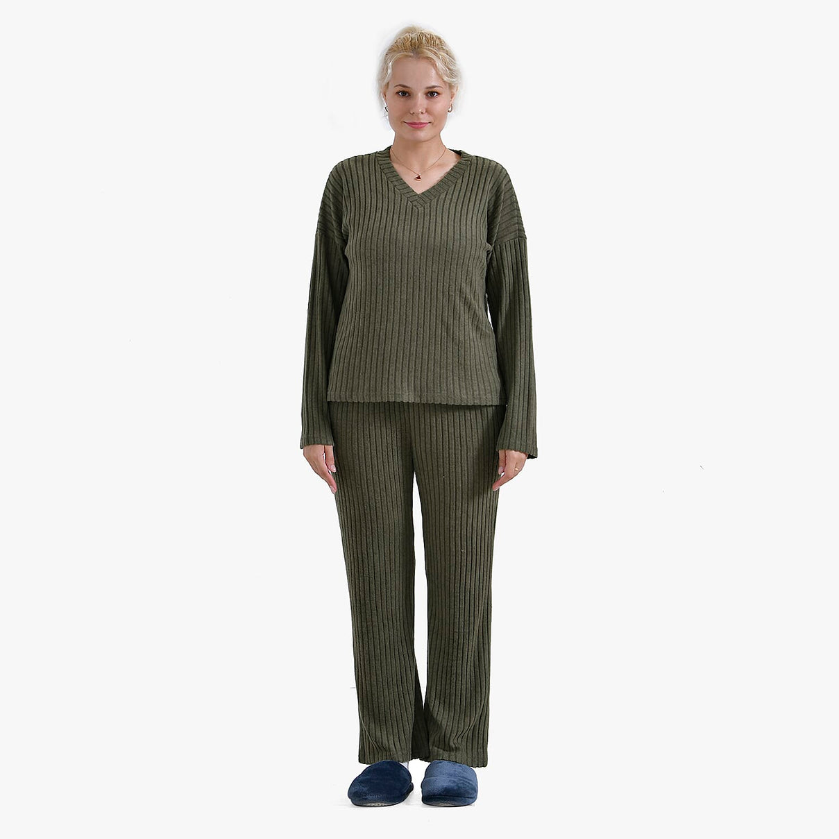 La Marey Two-Piece Knitted Loungewear Set 7860827 0
