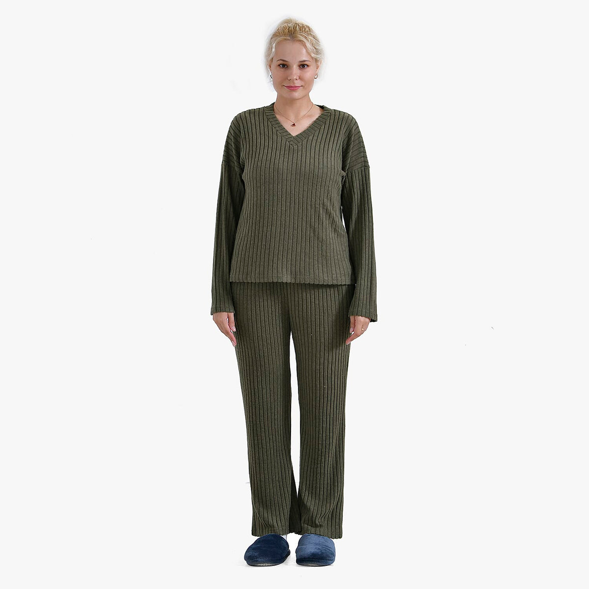 La Marey Two-Piece Knitted Loungewear Set 7860827 0