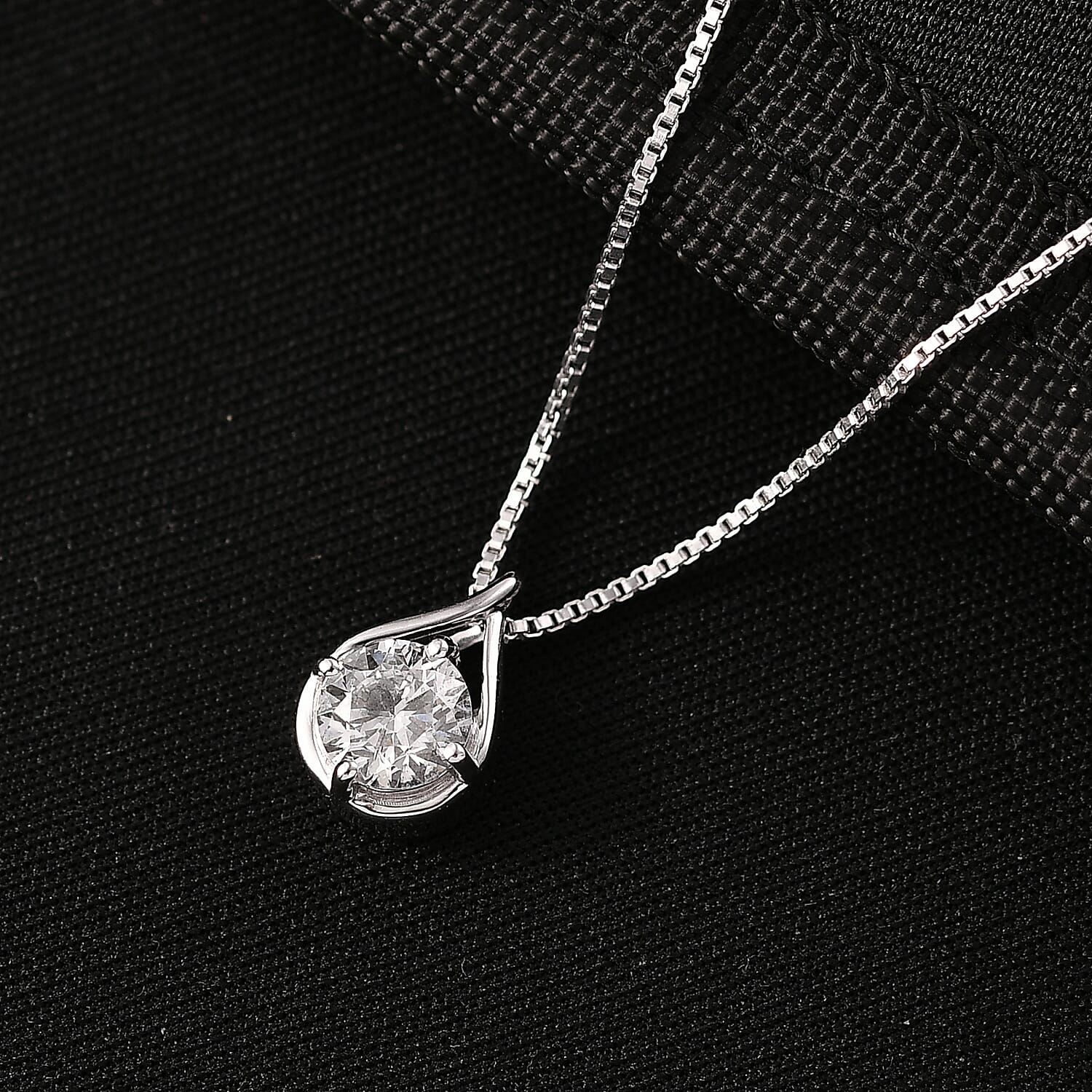 LUXURIANT Lab Grown Diamond Pendant with Cable Chain (Size - 20) in Rhodium Overlay Sterling Silver 1.00 Ct. 4435311 1
