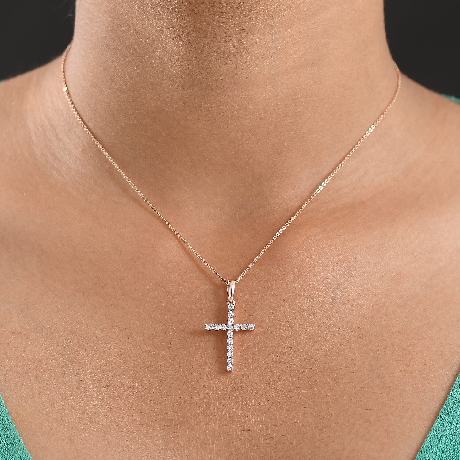 LUXURIANT Lab Grown Diamond Cross Pendant with Torn Chain 19DC (Size 20) in 18K Vermeil Rose Gold Plated Sterling Silver (SI-GH) 4428205 2