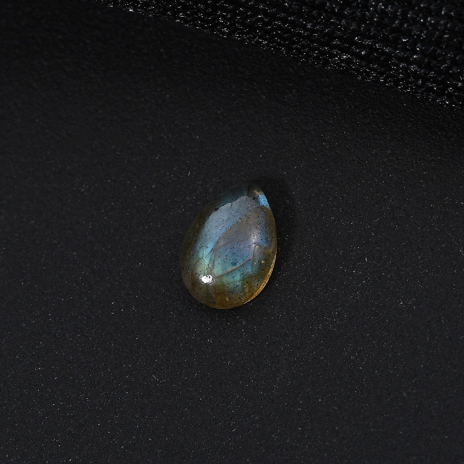 Labradorite Loose Gemstone in Pear Shape (7x5mm) 7763316 1