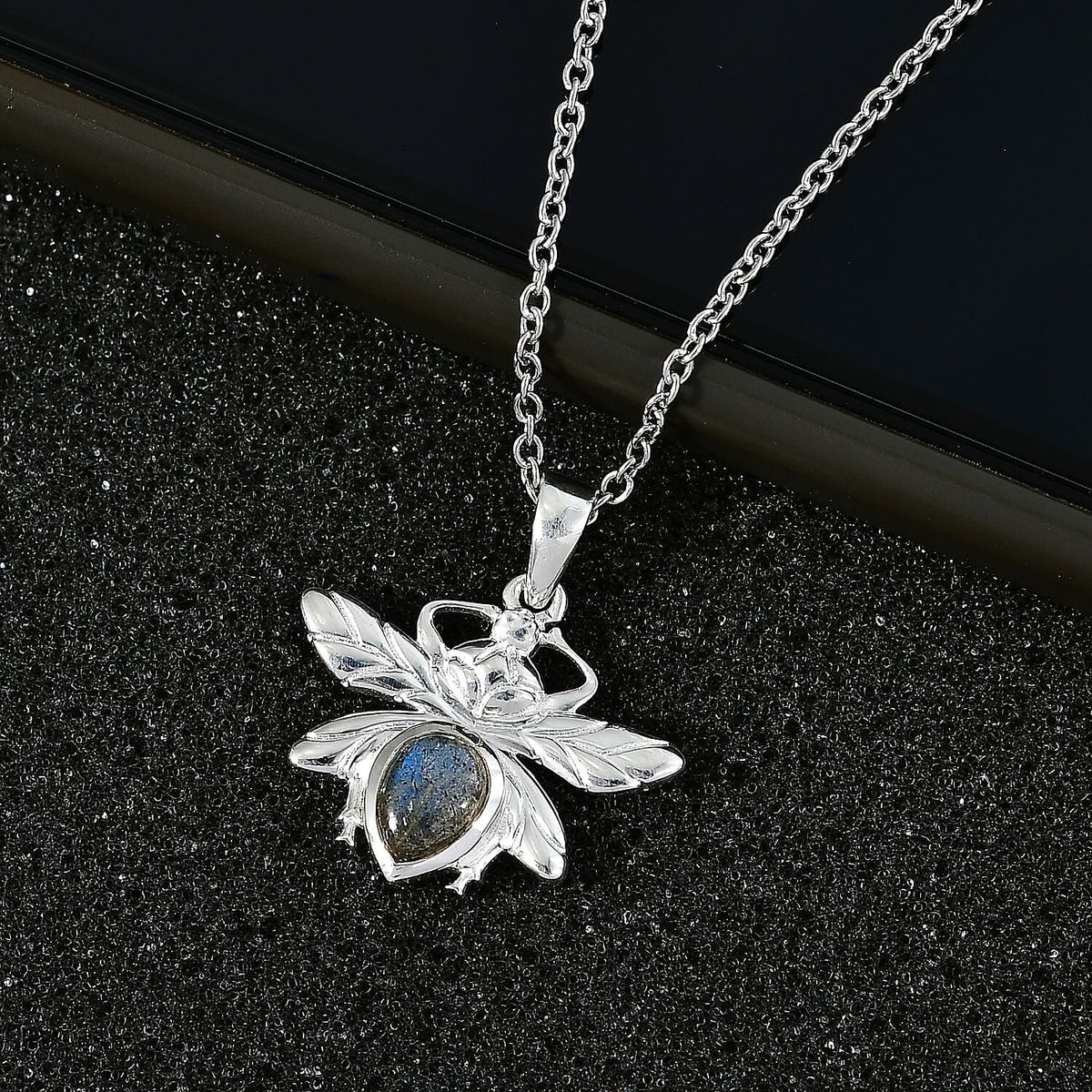Labradorite Dragon Fly Solitaire Sterling Silver Pendant with Chain (Size 20) 4291082 4