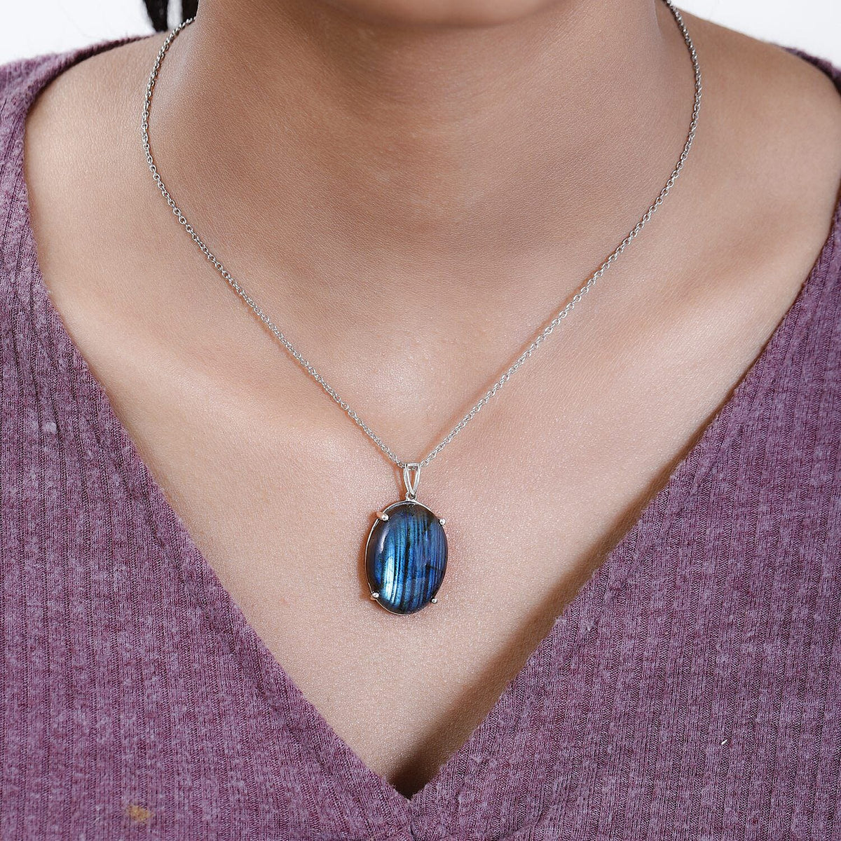 Labradorite Pendant with Chain (Size 20) in Platinum Overlay Sterling Silver 25.00 Ct 4149112 2