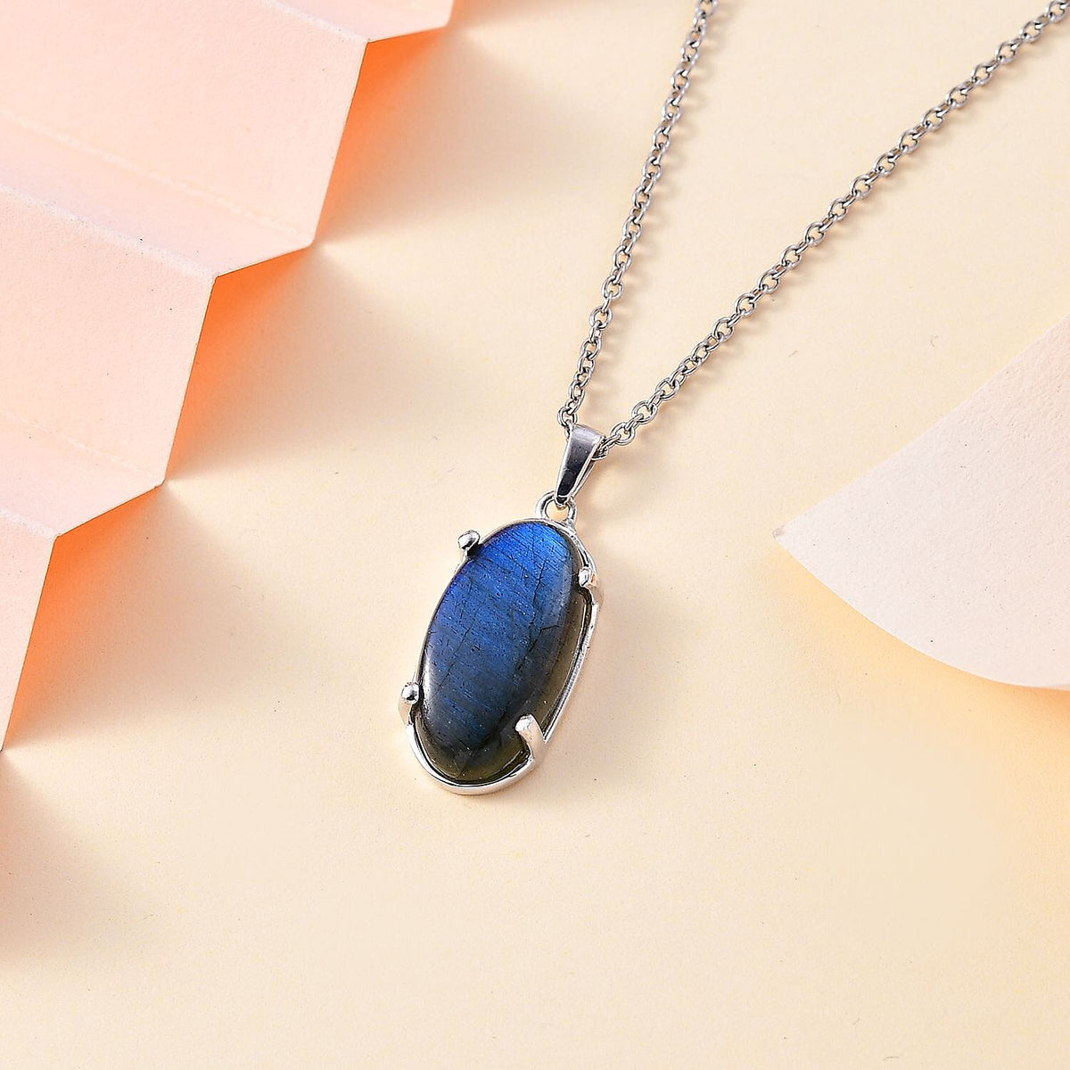 Labradorite Solitaire Pendant in Rhodium Overlay Sterling Silver with Stainless Steel Chain (Size 20), 11.10 Ct. 4277967 3