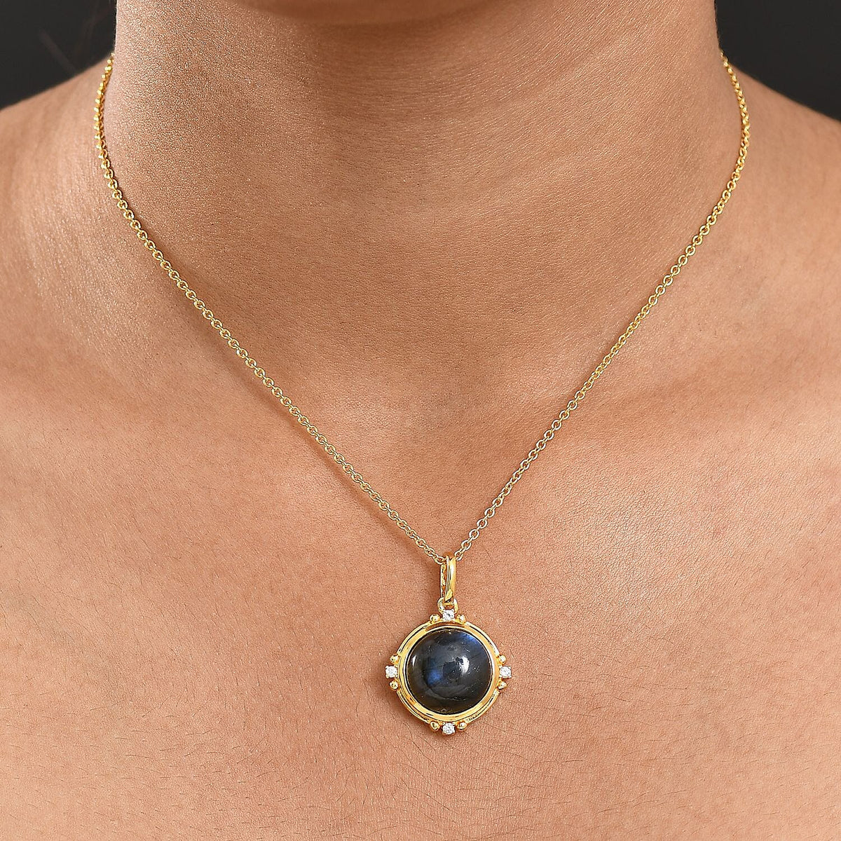 Labradorite &amp; White Zircon Pendant with Chain (Size 20) in Yellow Gold Plated 9.84 Ct. 4420702 3