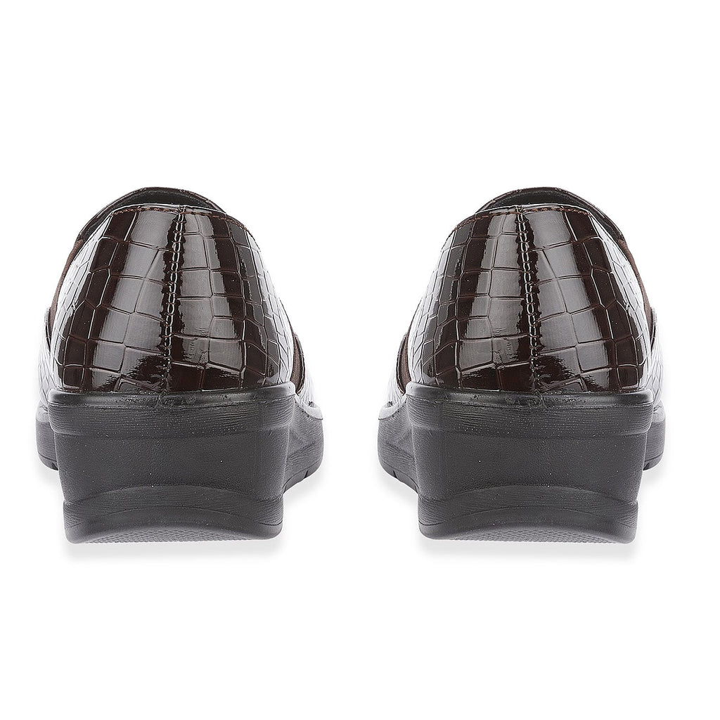 AGATHA Ladies Lightweight Slip-on Comfort Shoe (Size 5) - Dark Brown