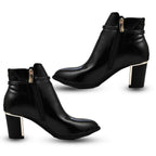 Ladies Shoe (Size 7) - Black