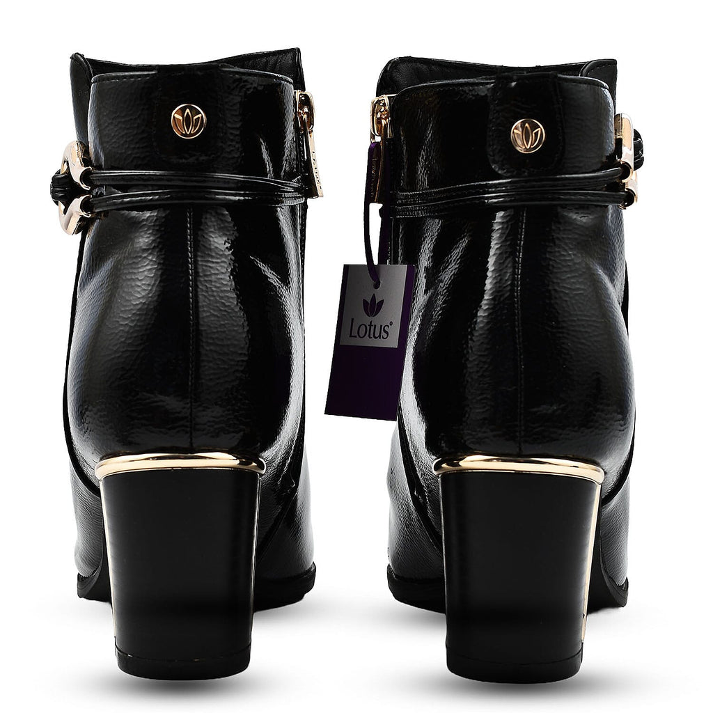 Ladies Shoe (Size 7) - Black