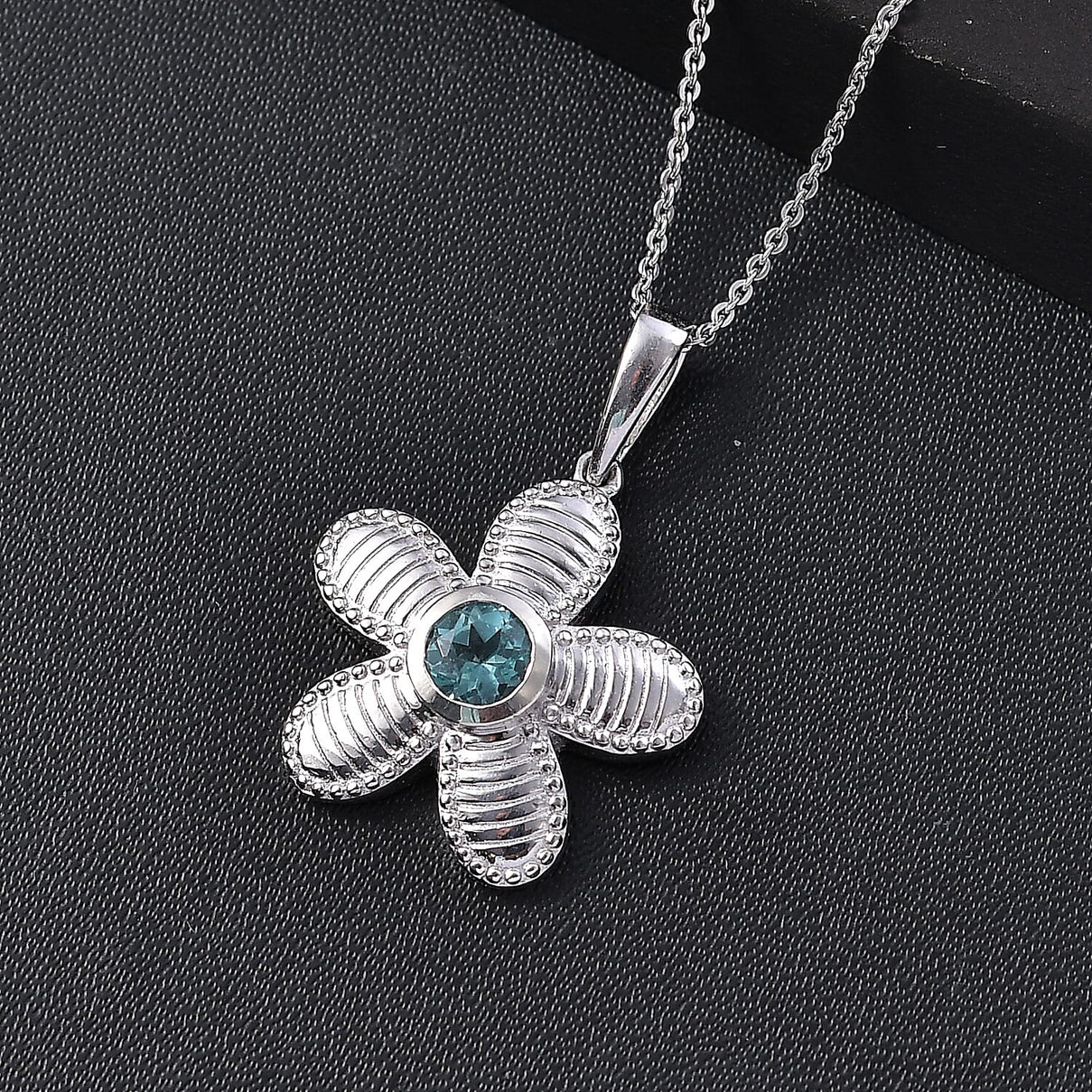 Lagoon Apatite Pendant with Chain (Size - 20) in Rhodium Overlay Sterling Silver 4323761 3