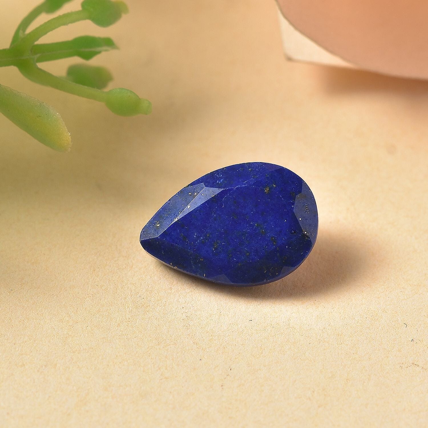 A Lapis Lazuli Loose Gemstone in Pear Shape (12x8mm) 2.26 ct. 8025627 1
