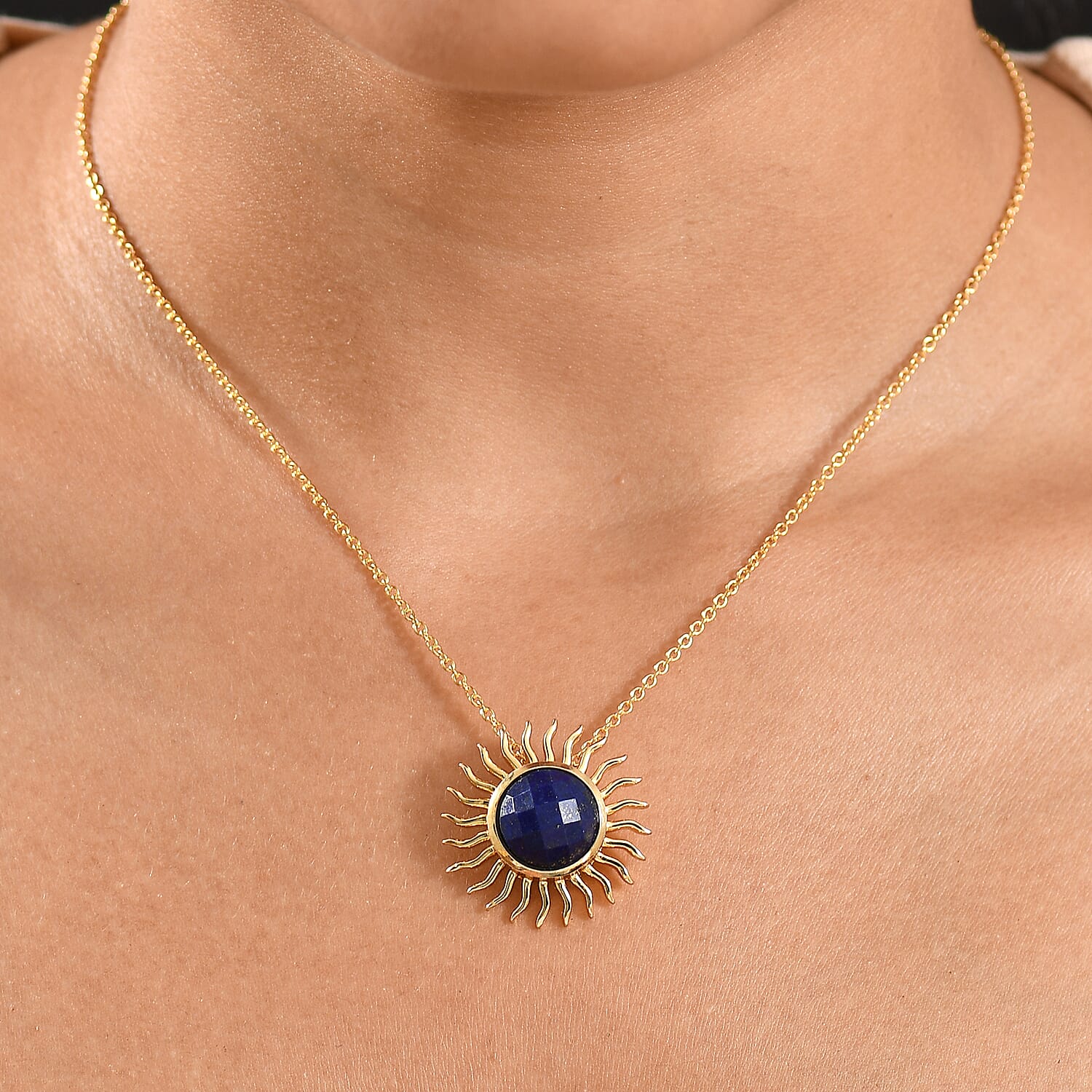 Natural Lapis Lazuli Sun Pendant with Chain (Size 20) 6.00 Ct. 4402860 2