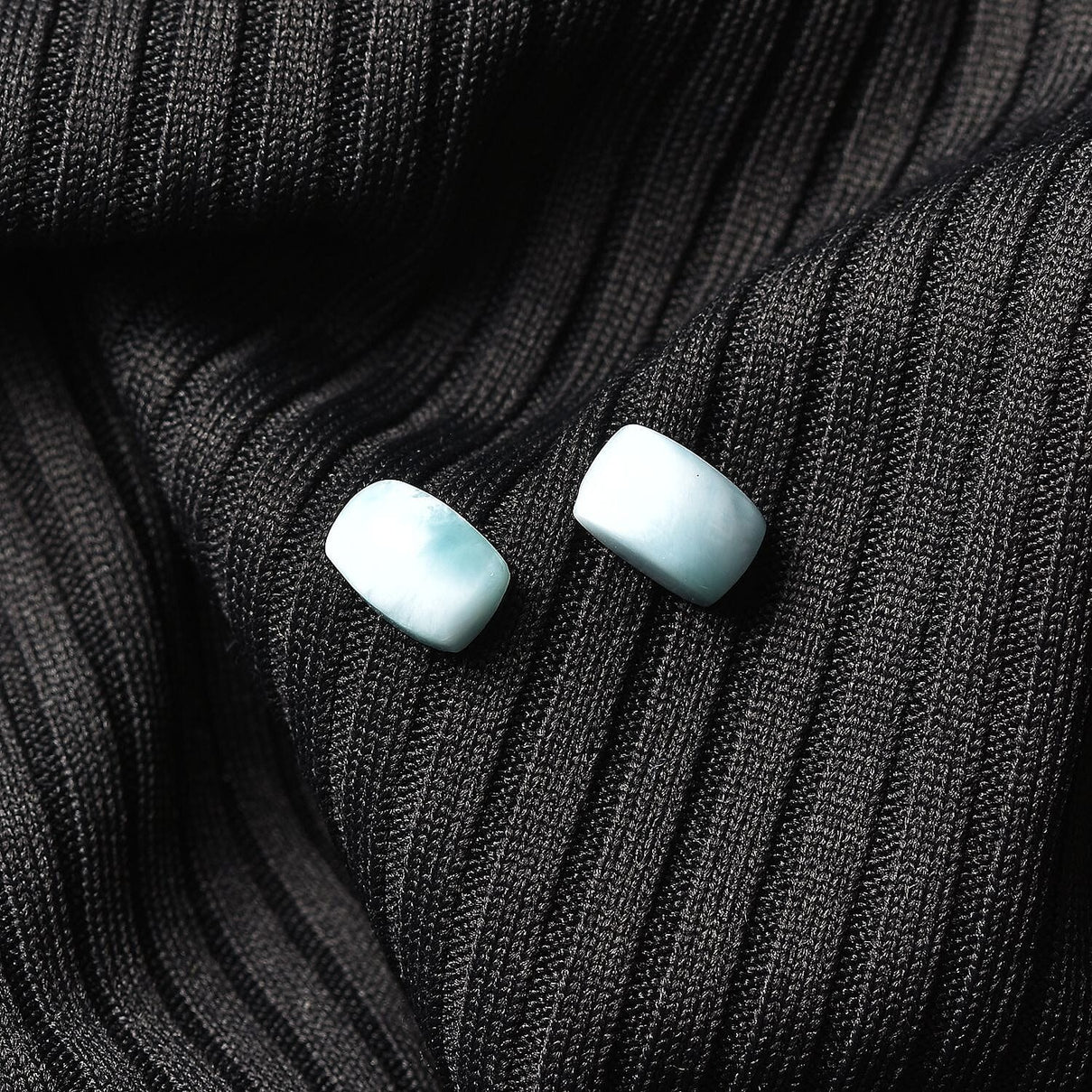 Set of 2 A Larimar Loose Gemstones in Cushion Shape (6x4mm) 1.07 ct. 8025710 1