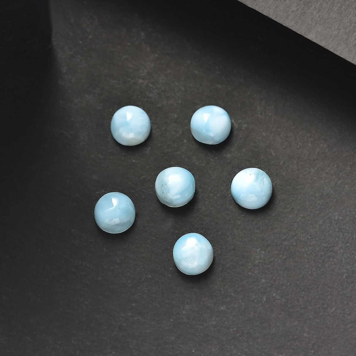 Set of 6 AA Larimar Loose Gemstones in Round Shape (5mm) 3.3 ct. 8025731 1