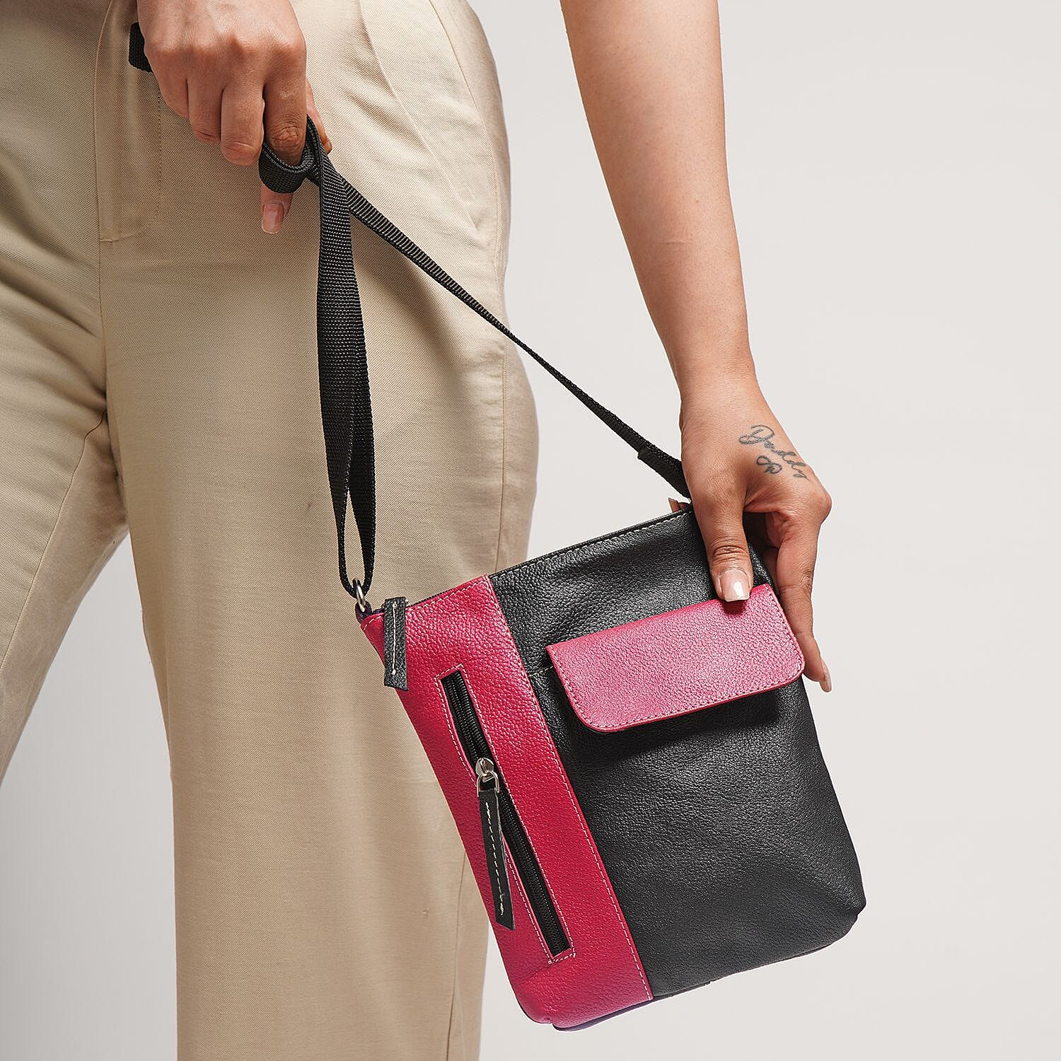 100% Genuine Leather Crossbody Bag With Adjustable Strap - Magenta - Black 7592223 1