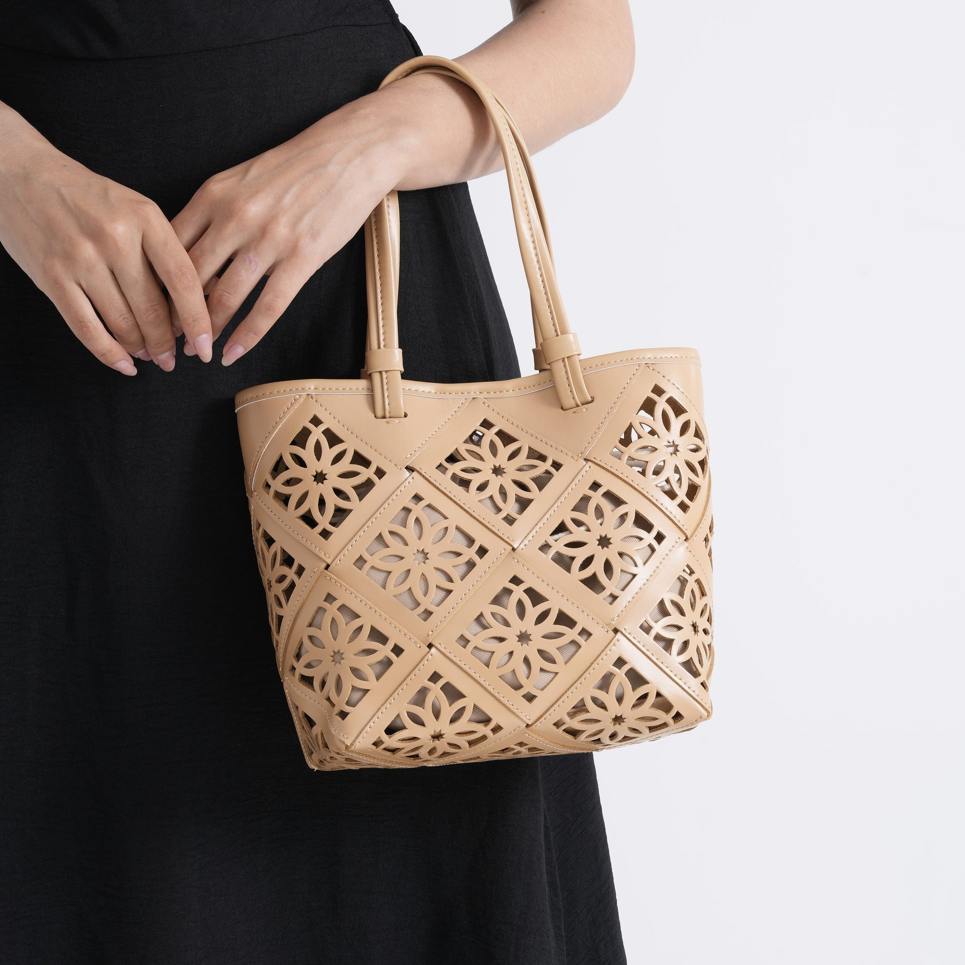 Inspired By Hawa Mahal- 100% Genuine Leather  Tote Bag with Drawstring Pouch - Almond V32521755 3