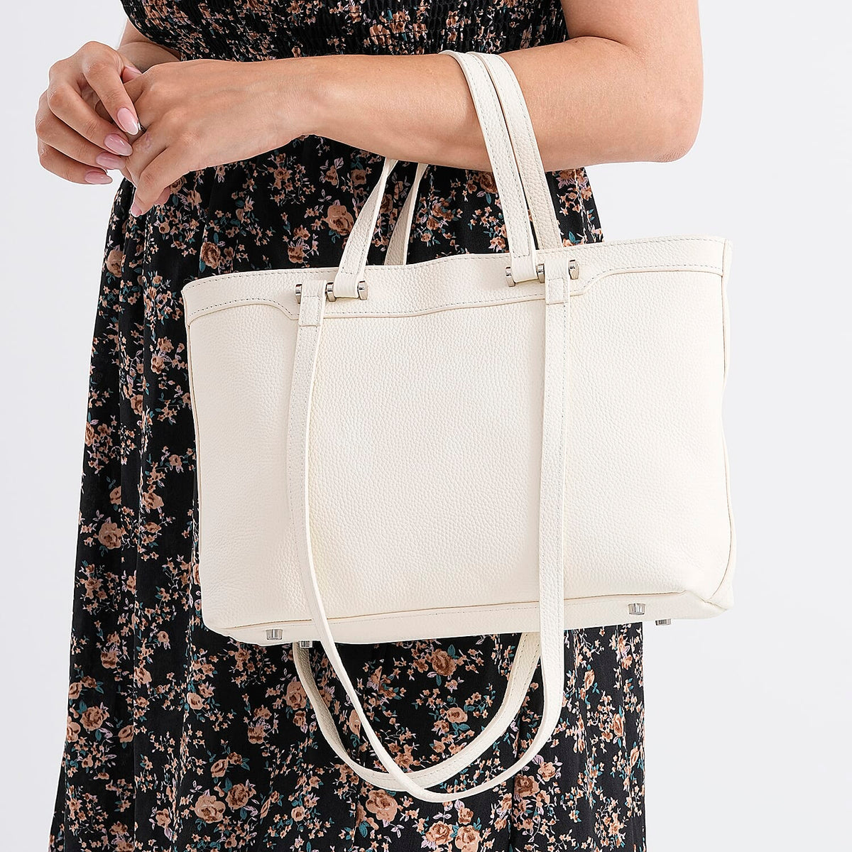 Milan Closeout- 100% Full Grain  Genuine Leather Tote Bag with  Adjustable Straps - Cream V32520905 3
