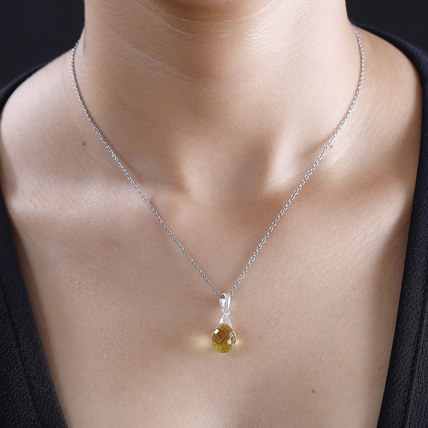 Lemon Quartz Solitaire Pendant with Chain (Size 20) 7.50  Ct. 4300042 2
