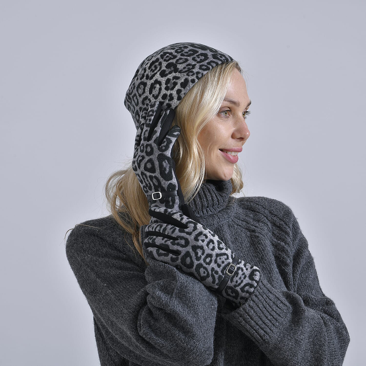 Leopard Print Benie Hat and Gloves Set 7850634 3