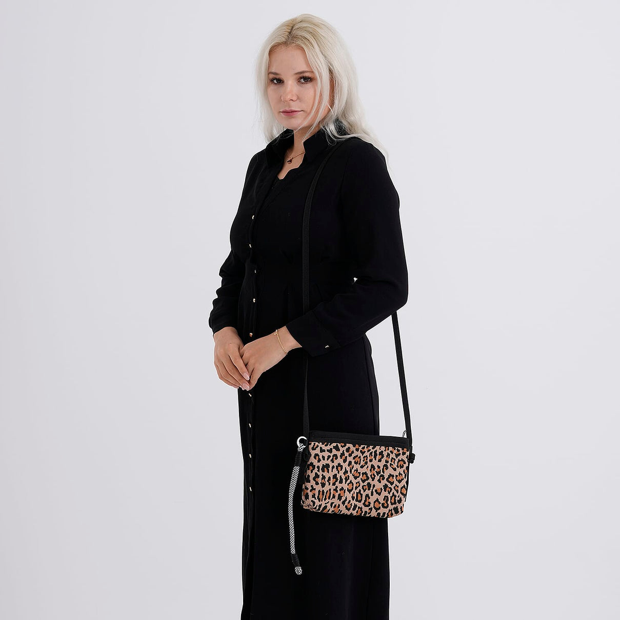 Designer-Inspired Leopard Print Crossbody Bag V32351600 3