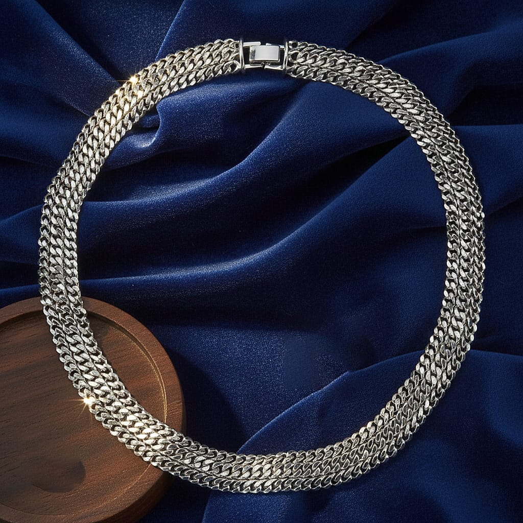 Triple Curb Link Necklace (Size 17.5) V32516540 2