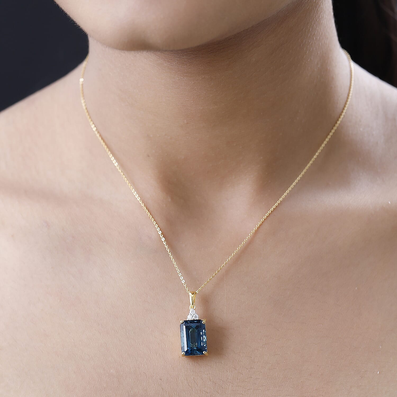 London Blue Topaz &amp; Moissanite Pendant with Chain (Size 20) in 18K Yellow Gold Vermeil Plated Sterling Silver 9.40 Ct. 4212096 2