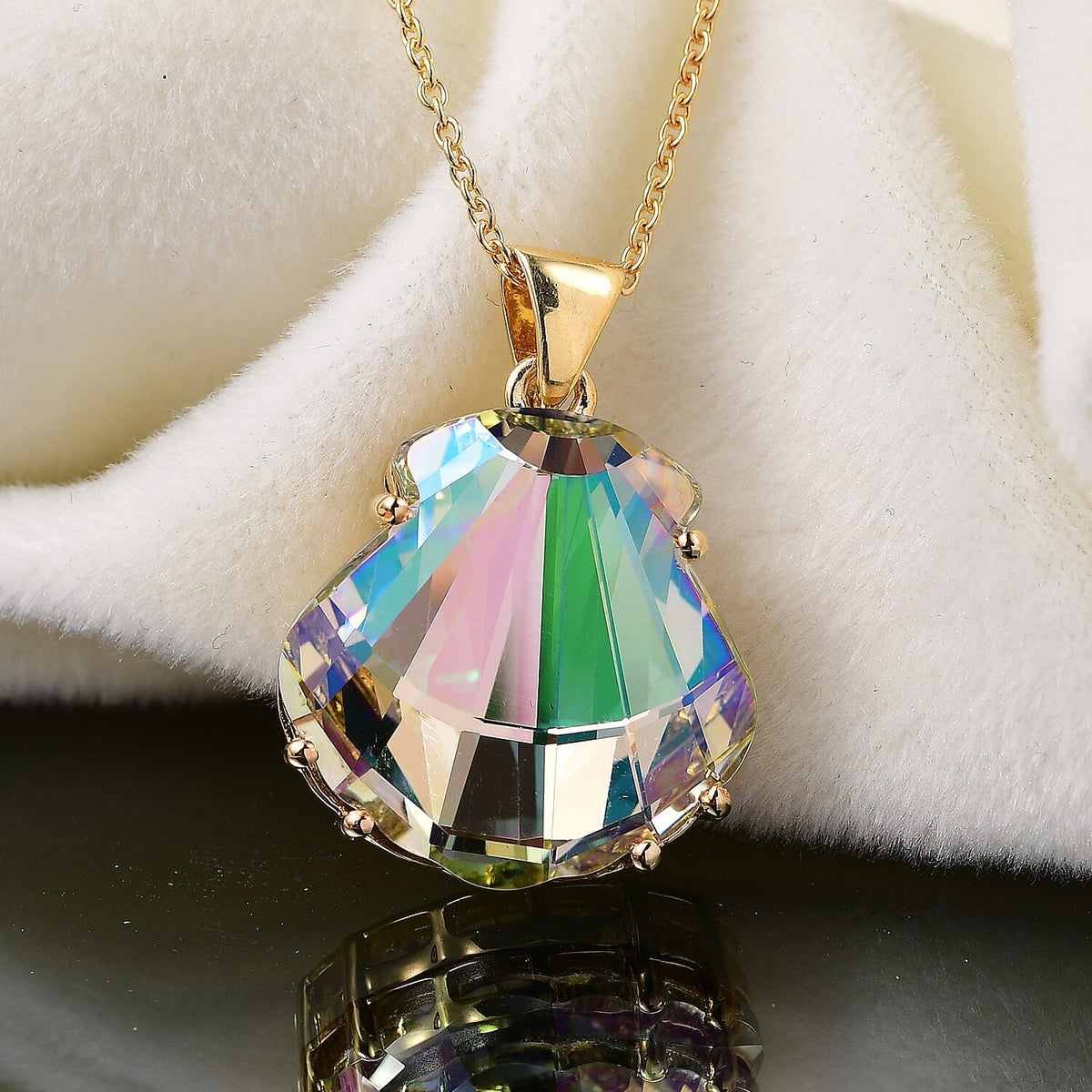 Closeout Deal - Lumingreen Swarovski Crystal Pendant with Chain (Size 20) 29.94 Ct. 4373889 3