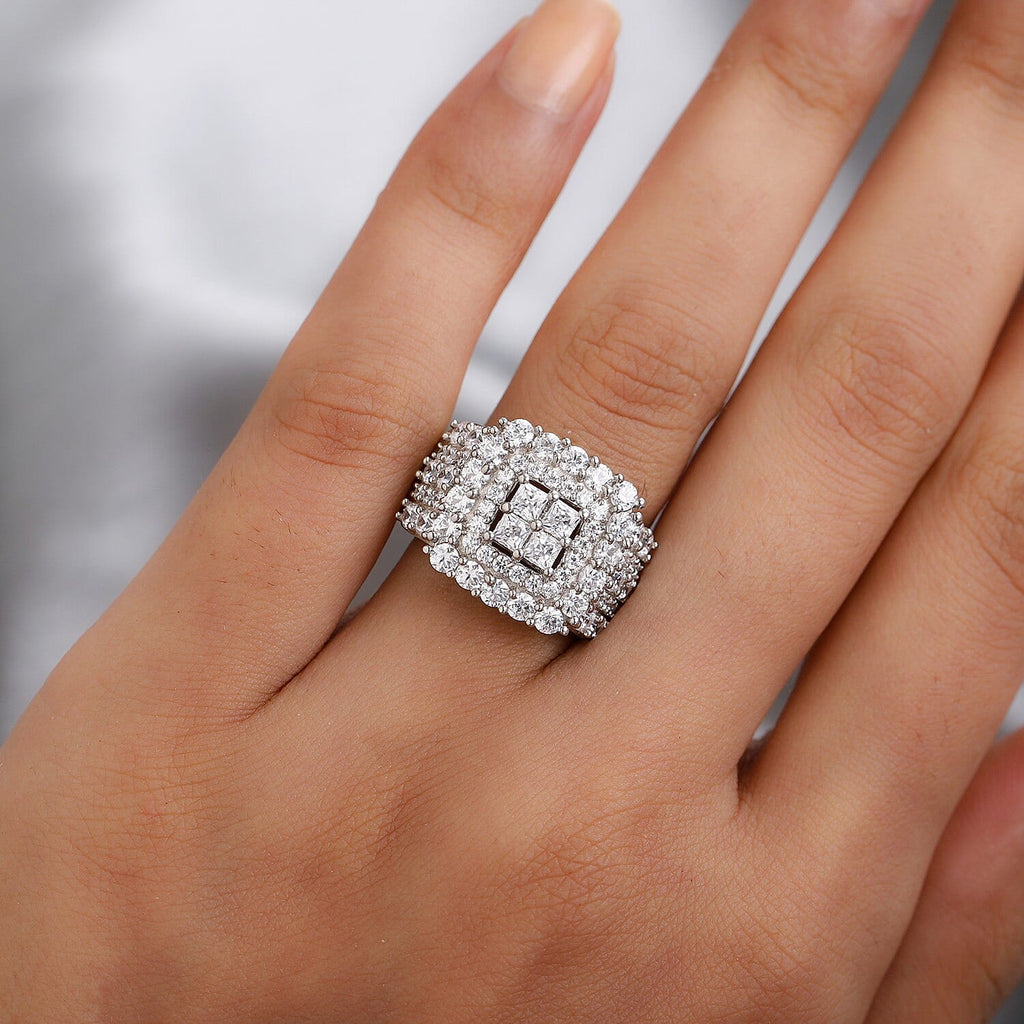 Lustro Stella Platinum Overlay Sterling Silver Cluster Ring Made with Finest CZ 3.79 Ct, Silver Wt 5.59 Gms