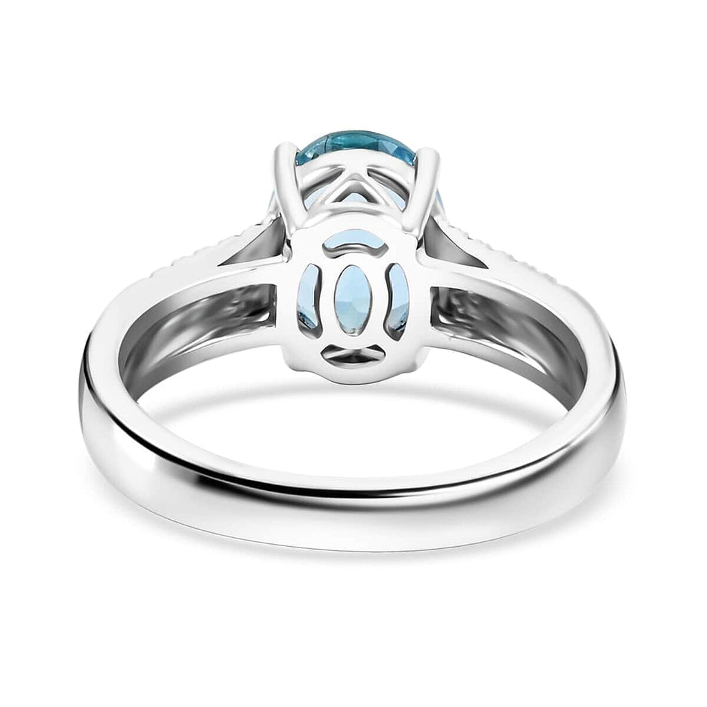Luxoro  10K White Gold  AAAA   Santamaria Aquamarine ,  White Diamond  VS Ring 1.75 ct,  Gold Wt. 3.7 Gms  1.750  Ct.