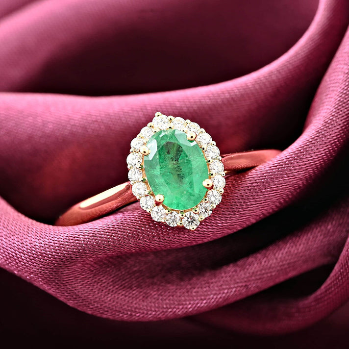 Certified &amp; Appraised LUXORO 14K Yellow Gold AAA Zambian Emerald, White Diamond I2 Halo Ring, 1 Ct. 8215078 2