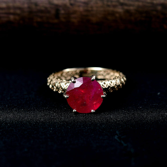 Luxoro 4.65 Ct. AAA African Ruby Solitaire Ring in 9K Yellow Gold 8342088 2