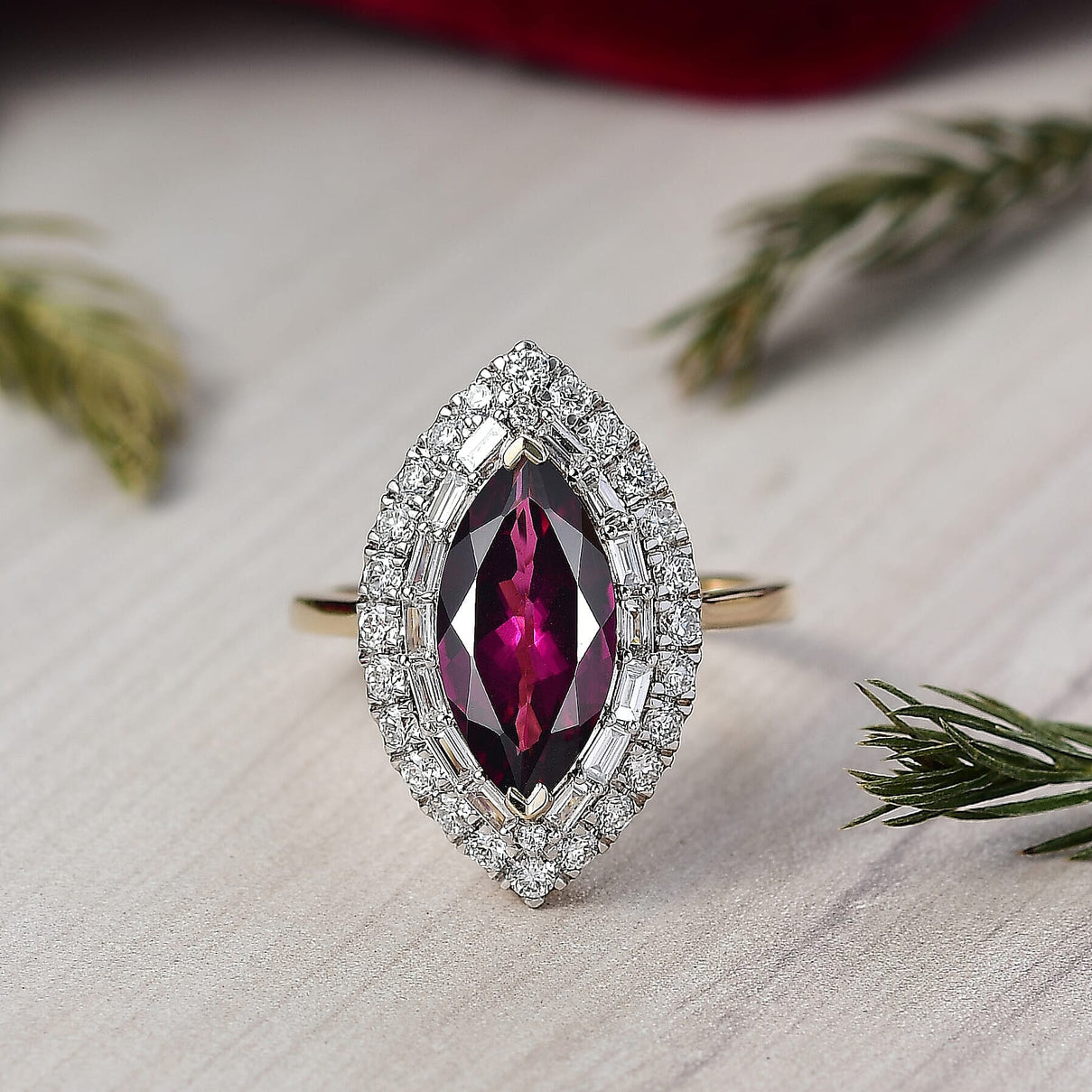 Certified &amp; Appraised LUXURIANT 2.7 Ct. AAA Radiant Ember Garnet, Lab Grown Diamond Double Halo Ring in 10K Yellow Gold 8284536 4