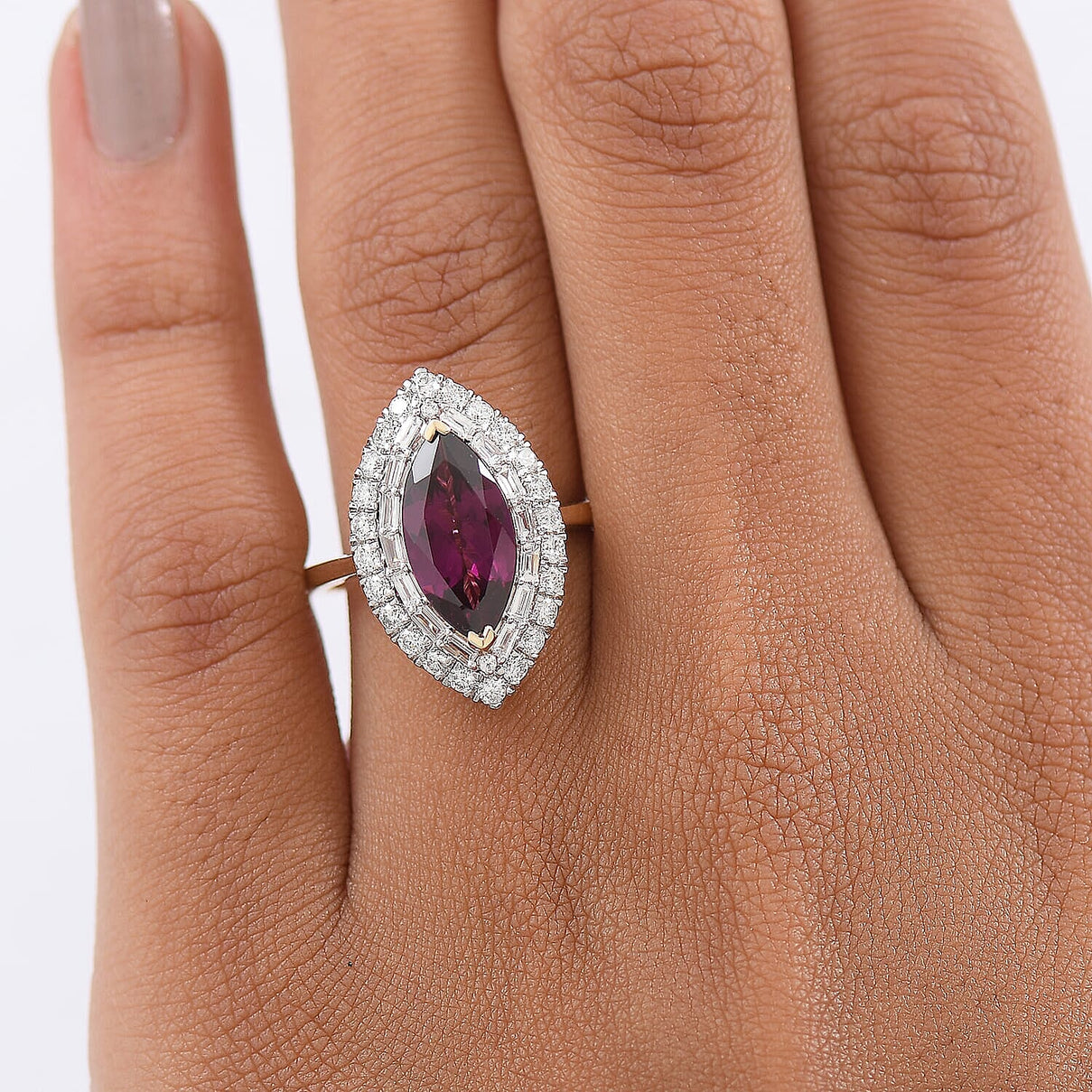 Certified &amp; Appraised LUXURIANT 2.7 Ct. AAA Radiant Ember Garnet, Lab Grown Diamond Double Halo Ring in 10K Yellow Gold 8284536 6