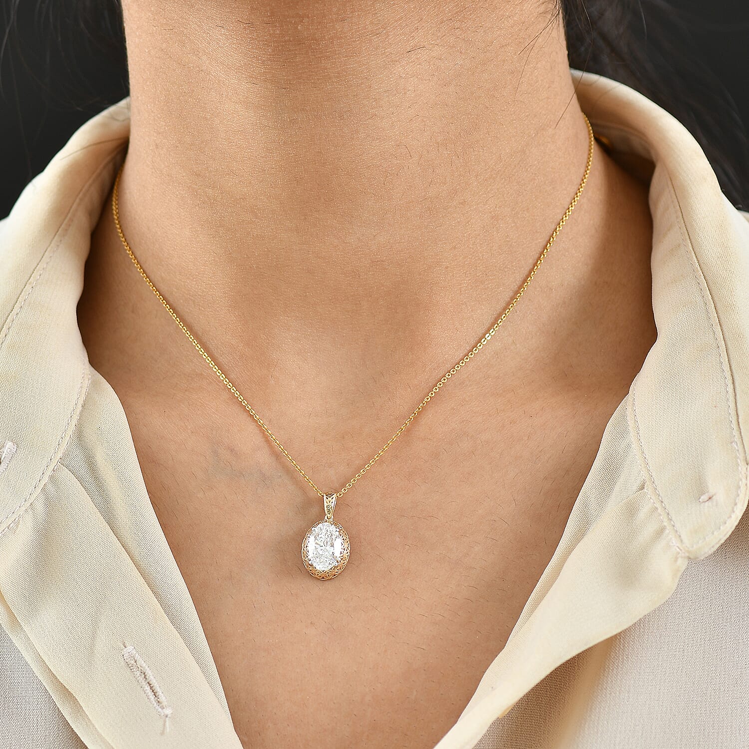 LUXURIANT 2 Ct. Lab Grown Diamond Solitaire Pendant in 14K Yellow Gold 8360298 3