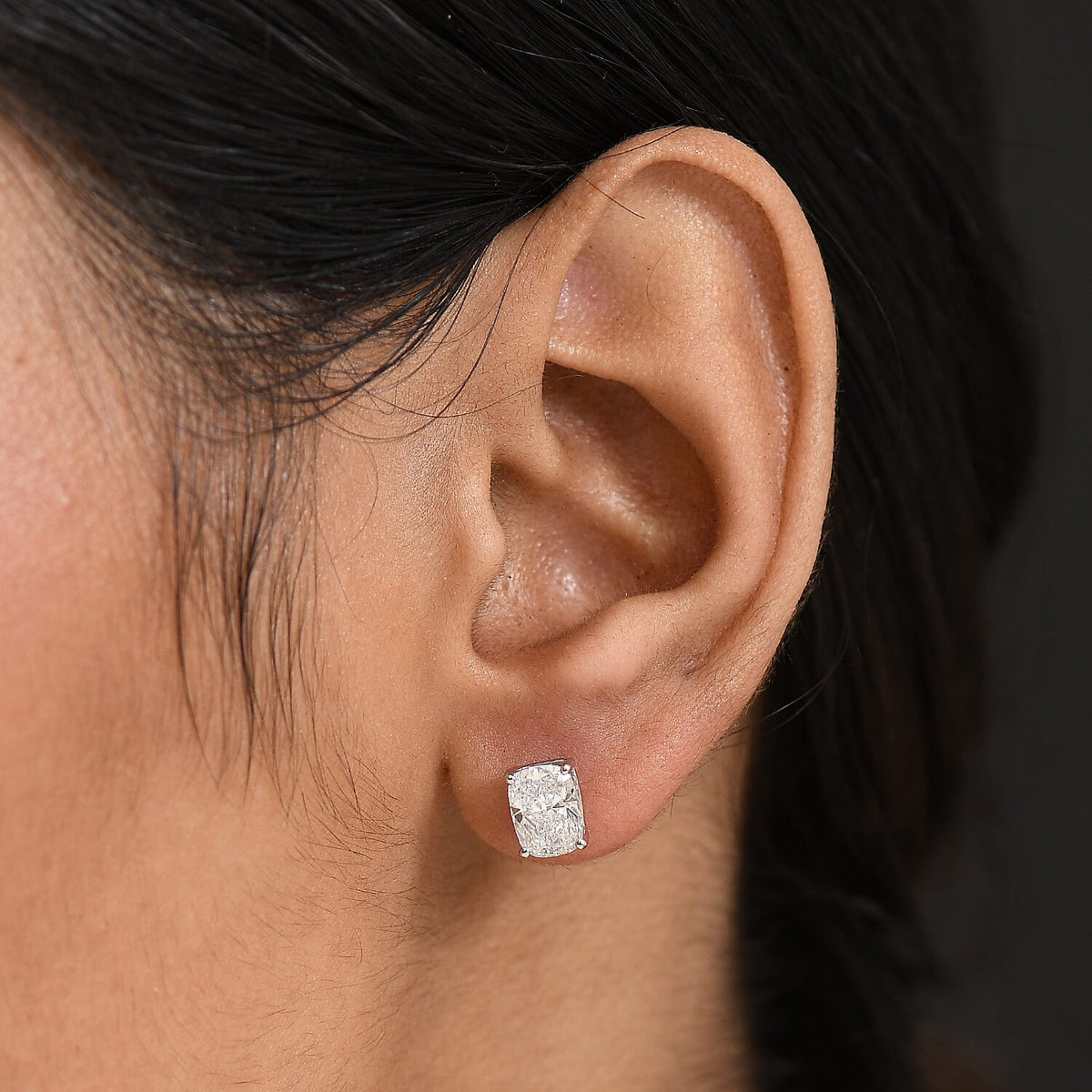 LUXURIANT 2.03 Ct. Lab Grown Diamond Cushion-Cut Solitaire Stud Push Post Earring in 950 Platinum IGI Certified (VS-EF) 8260820 3