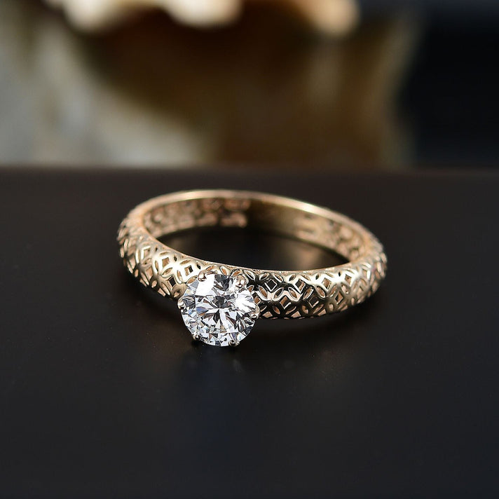 LUXURIANT 0.75 Ct. Lab Grown Diamond Solitaire Ring in 9K Yellow Gold SGL Certified (VS-EF) 8177935 2