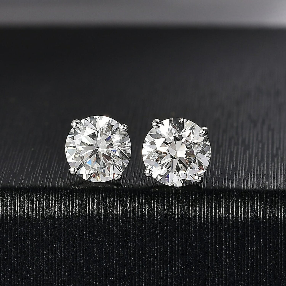 LUXURIANT 2 Ct. Lab Grown Diamond Brilliant-Cut Solitaire Stud Push Post Earring in 9K Yellow Gold (SI-GH) 8253588 2
