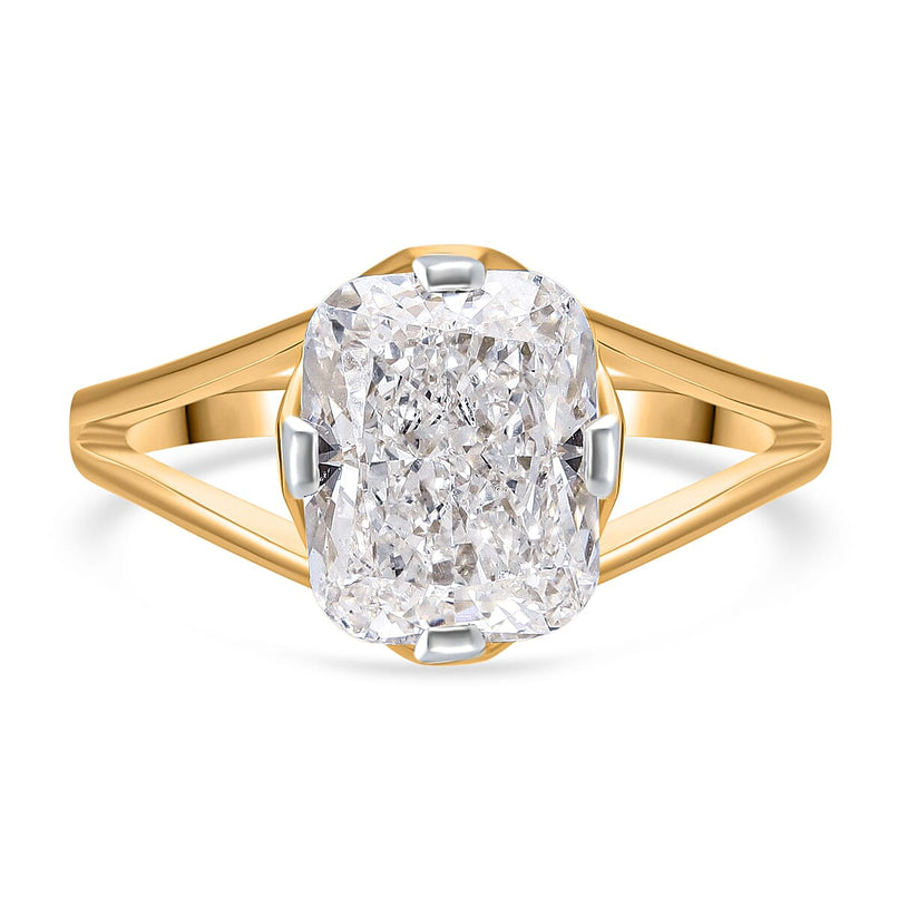 Luxuriant Diamond - 18K Yellow Gold IGI Certified Cushion Cut(VS1-G) Lab Grown Diamond Ring 5.00 Ct.