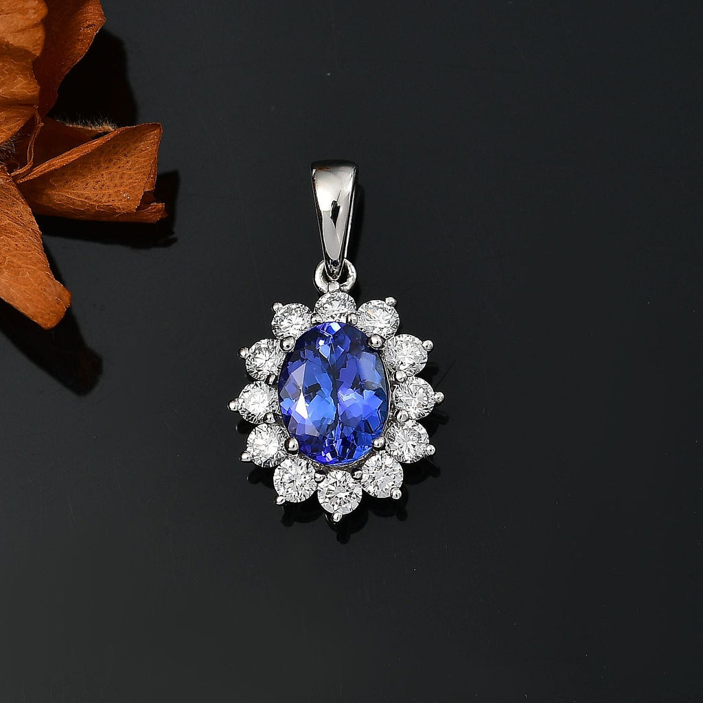 Luxuriant 950 Platinum AAA Tanzanite & Lab Grown Diamond (VS-EF) Solitaire Pendant 2.42 Ct.