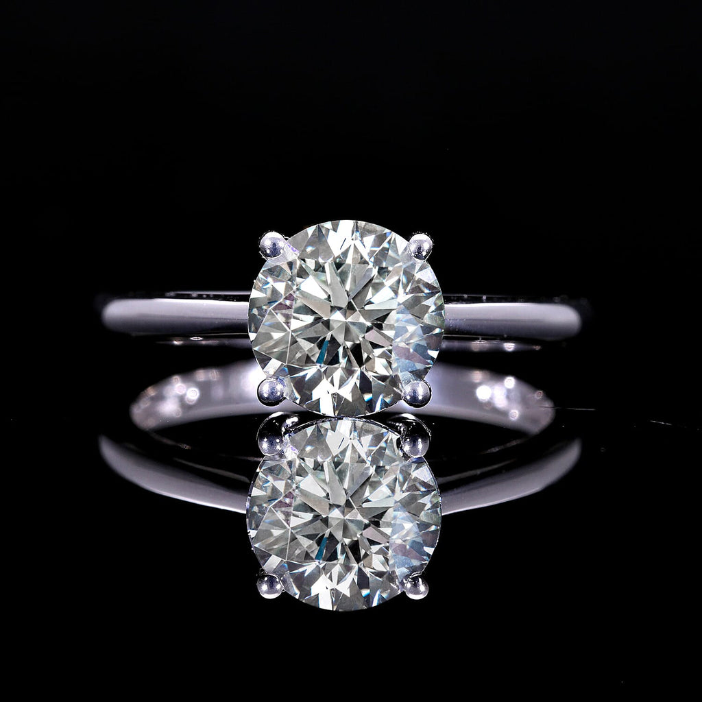 Luxuriant Diamond 950 Platinum IGI Certified VS-E-F Lab Grown Diamond Solitaire Ring 1.50 Ct.