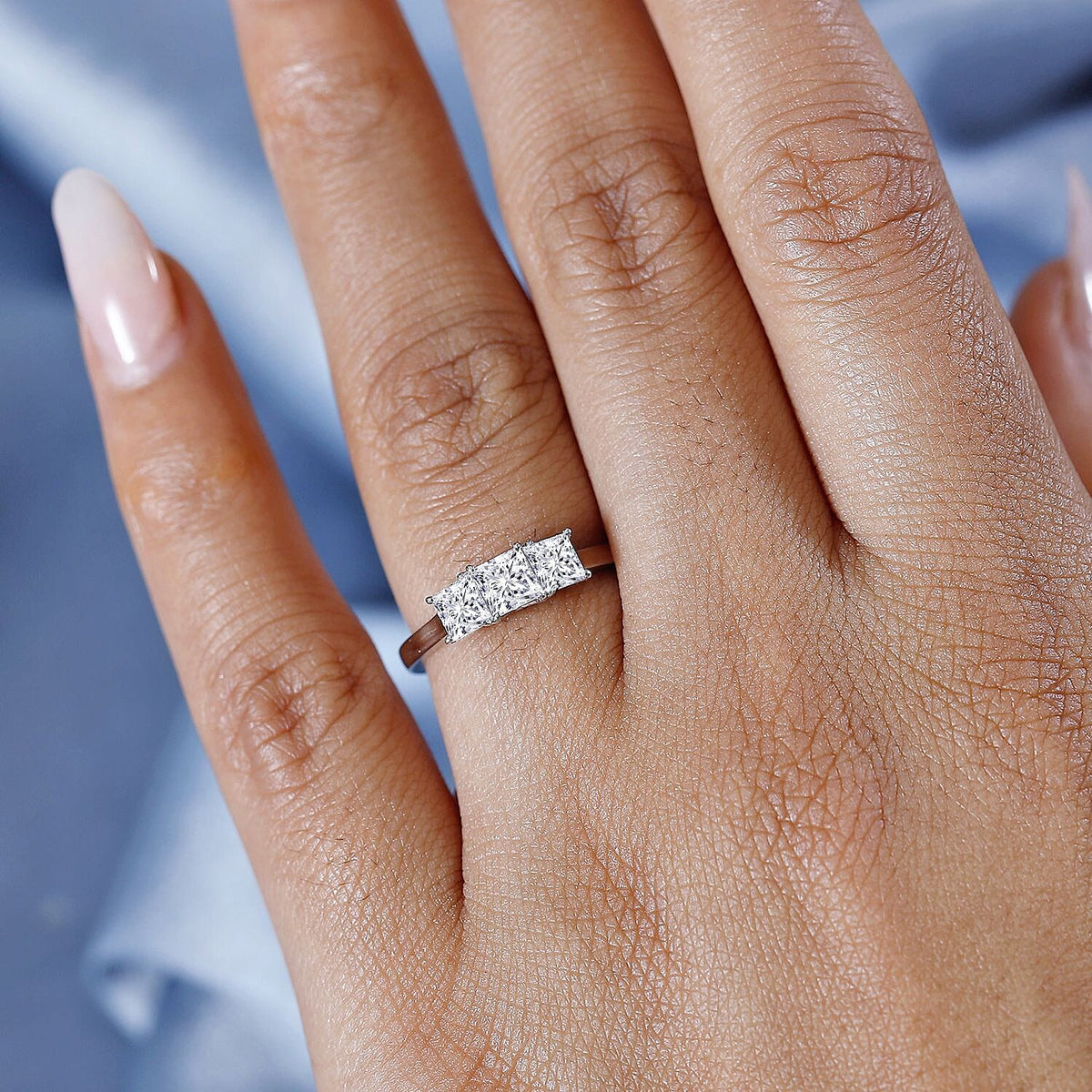 LUXURIANT 950 Platinum SGL Certified Lab Grown Diamond (VS/F) Trilogy Ring 1.15 Ct. 7938179 3