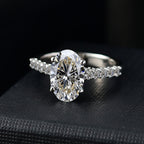Luxuriant Diamond - 950 Platinum IGI Certified Lab Grown Diamond (VVS-E-F) Ring 2.50 Ct, Platinum Wt. 5 Gms.