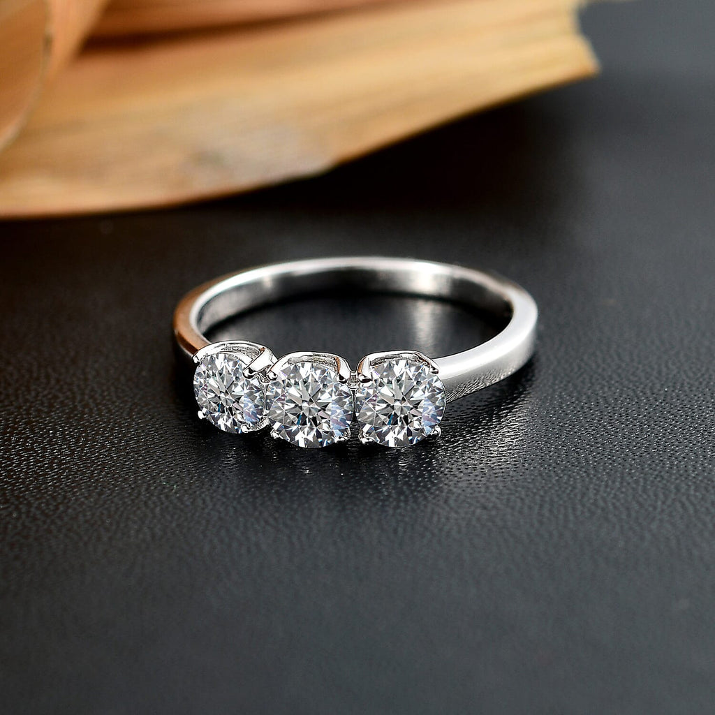 Luxuriant Diamond - 9K White Gold SGL Certified Lab Grown Diamond (VS-EF) 3 Stone Ring 1.00 Ct.